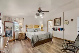 1218 E Sentinel Rock Rd, Phoenix, AZ 85086 - Photo 32
