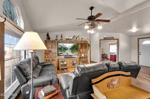 1218 E Sentinel Rock Rd, Phoenix, AZ 85086 - Photo 26