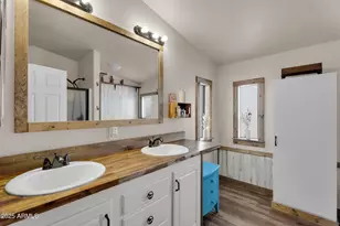 1218 E Sentinel Rock Rd, Phoenix, AZ 85086 - Photo 40