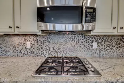 9111 W Meadow Drive, Peoria, AZ 85382 - Photo 8