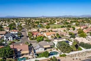 2041 E Marquette Dr, Gilbert, AZ 85234 - Photo 18