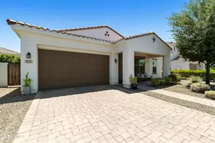 1517 W Redondo Dr, Gilbert, AZ 85233 - Photo 44