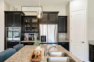 1517 W Redondo Dr, Gilbert, AZ 85233 - Photo 4