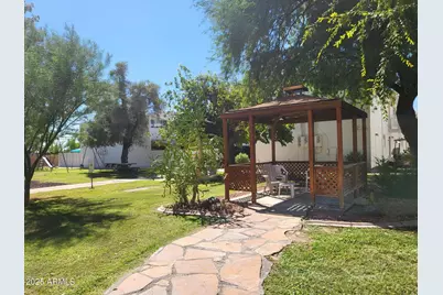 720 N 82nd Street #E208, Scottsdale, AZ 85257 - Photo 24