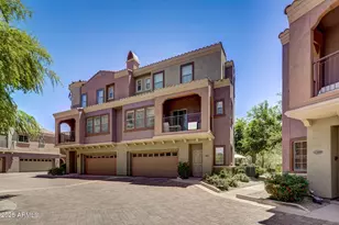 3935 E Rough Rider Rd, Phoenix, AZ 85050 - Photo 1