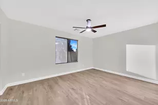 11330 N 154th Ln, Surprise, AZ 85379 - Photo 12