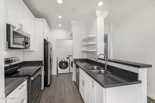 9820 N Central Ave, Phoenix, AZ 85020 - Photo 12