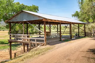 707 E Quarterhorse Ln, Camp Verde, AZ 86322 - Photo 38