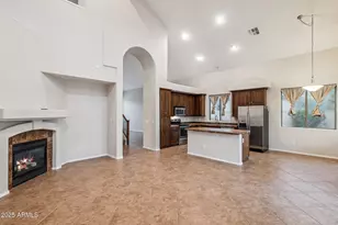 33005 N 24th Ln, Phoenix, AZ 85085 - Photo 8