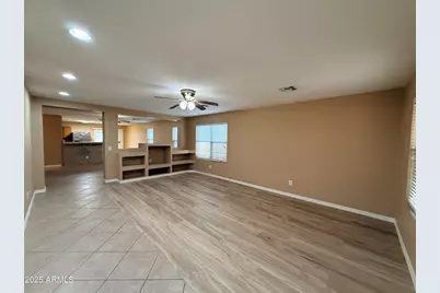 15687 W Acapulco Lane, Surprise, AZ 85379 - Photo 4