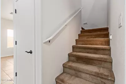 19137 W Monroe Street, Buckeye, AZ 85326 - Photo 32