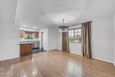 8631 E Plaza Avenue, Scottsdale, AZ 85250 - Photo 12