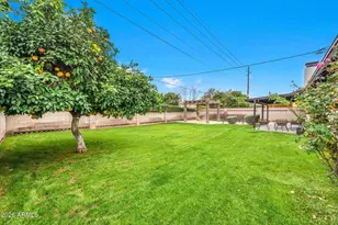 8631 E Plaza Ave, Scottsdale, AZ 85250 - Photo 38