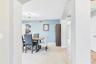 912 N 164th Dr, Goodyear, AZ 85338 - Photo 8