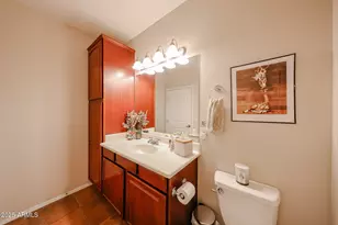 10655 N 9th St, Phoenix, AZ 85020 - Photo 32