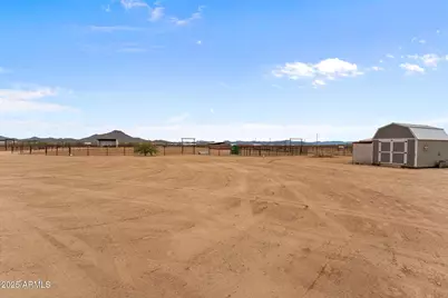 46130 W Trotter Road, Wickenburg, AZ 85390 - Photo 32