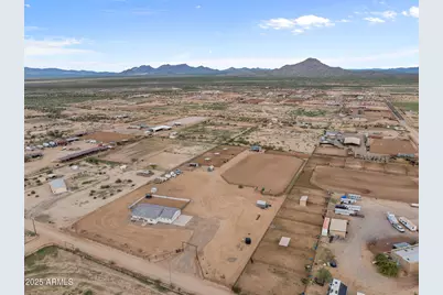 46130 W Trotter Road, Wickenburg, AZ 85390 - Photo 40