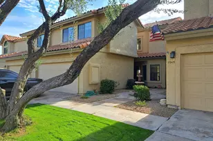 7949 E Joshua Tree Ln, Scottsdale, AZ 85250 - Photo 1