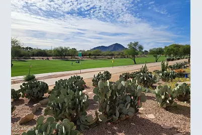 7949 E Joshua Tree Lane, Scottsdale, AZ 85250 - Photo 2