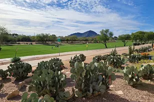 7949 E Joshua Tree Ln, Scottsdale, AZ 85250 - Photo 2
