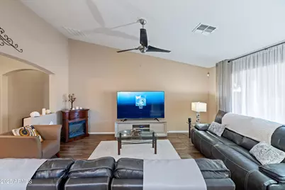 17516 W Pershing Street, Surprise, AZ 85388 - Photo 10