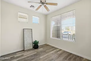14527 W Caribbean Ln, Surprise, AZ 85379 - Photo 8