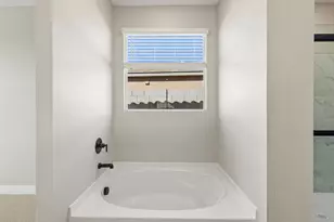 17626 W College Dr, Goodyear, AZ 85395 - Photo 24