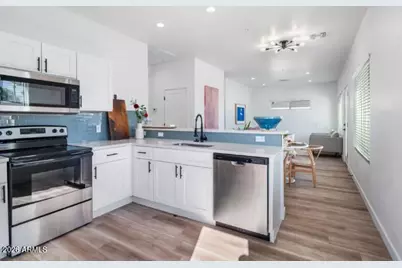 4202 N 10th Street #06, Phoenix, AZ 85014 - Photo 4