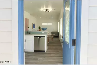 4202 N 10th Street #06, Phoenix, AZ 85014 - Photo 2