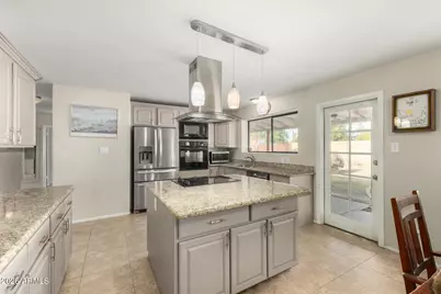 314 E El Caminito Drive, Phoenix, AZ 85020 - Photo 12