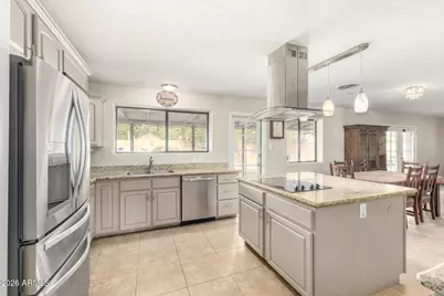 314 E El Caminito Drive, Phoenix, AZ 85020 - Photo 10