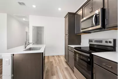 1130 W Feliz Street, Florence, AZ 85132 - Photo 2