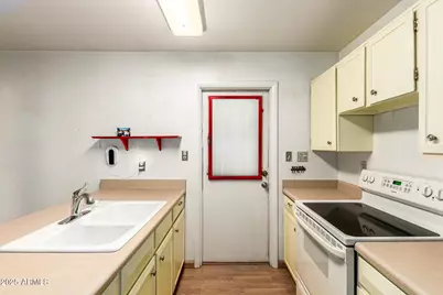 12637 N 31st Street, Phoenix, AZ 85032 - Photo 14