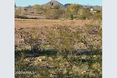 417Xx N 252nd Avenue #-, Morristown, AZ 85342 - Photo 10