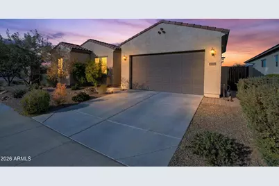 18062 W Tanglewood Drive, Goodyear, AZ 85338 - Photo 2