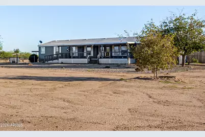 21137 W Dove Valley Road, Wittmann, AZ 85361 - Photo 2