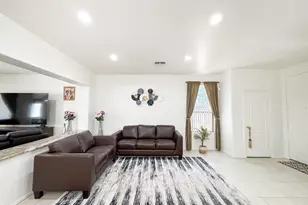 8647 W Brown St, Peoria, AZ 85345 - Photo 6