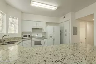 1446 E Grovers Ave, Phoenix, AZ 85022 - Photo 12