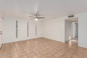 3029 W Shaw Butte Dr, Phoenix, AZ 85029 - Photo 6