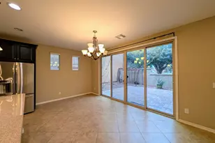 923 S Osborn Ln, Gilbert, AZ 85296 - Photo 20