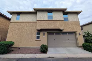 923 S Osborn Ln, Gilbert, AZ 85296 - Photo 74