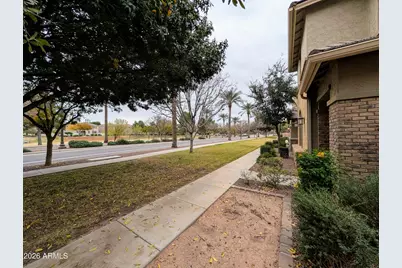 923 S Osborn Lane, Gilbert, AZ 85296 - Photo 4