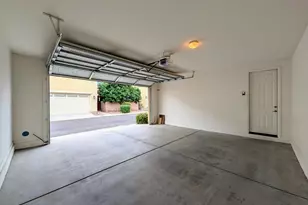 923 S Osborn Ln, Gilbert, AZ 85296 - Photo 28