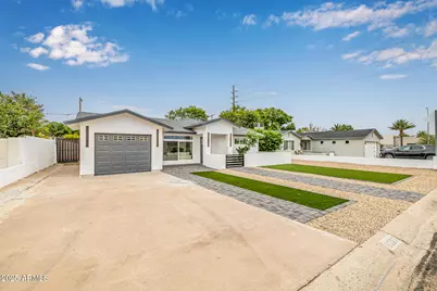 5207 E Windsor Avenue, Phoenix, AZ 85008 - Photo 2