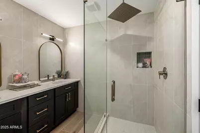 5207 E Windsor Avenue, Phoenix, AZ 85008 - Photo 14