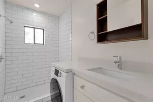 329 N 17th Dr, Phoenix, AZ 85007 - Photo 52