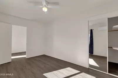 329 N 17th Drive, Phoenix, AZ 85007 - Photo 72