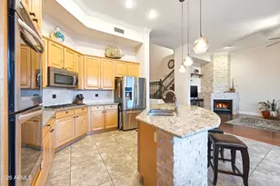 4909 E Hamblin Dr, Phoenix, AZ 85054 - Photo 6