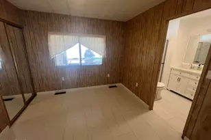 10960 N 67th Ave, Glendale, AZ 85304 - Photo 32