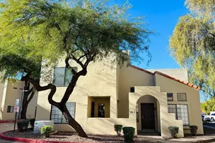 5665 W Galveston St, Chandler, AZ 85226 - Photo 2